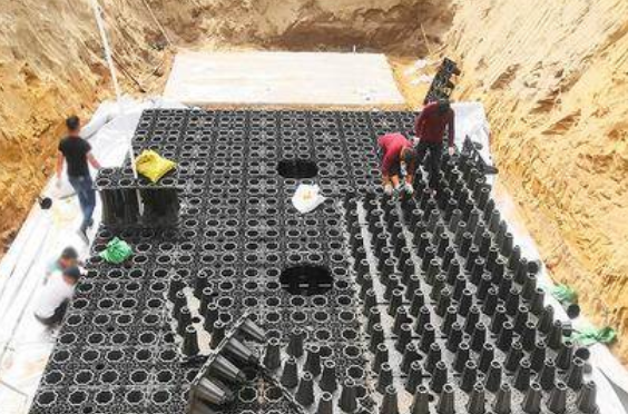 PP雨水收集模塊特點(diǎn)：具體的用途有哪些方面？這些地方你想到了嗎？